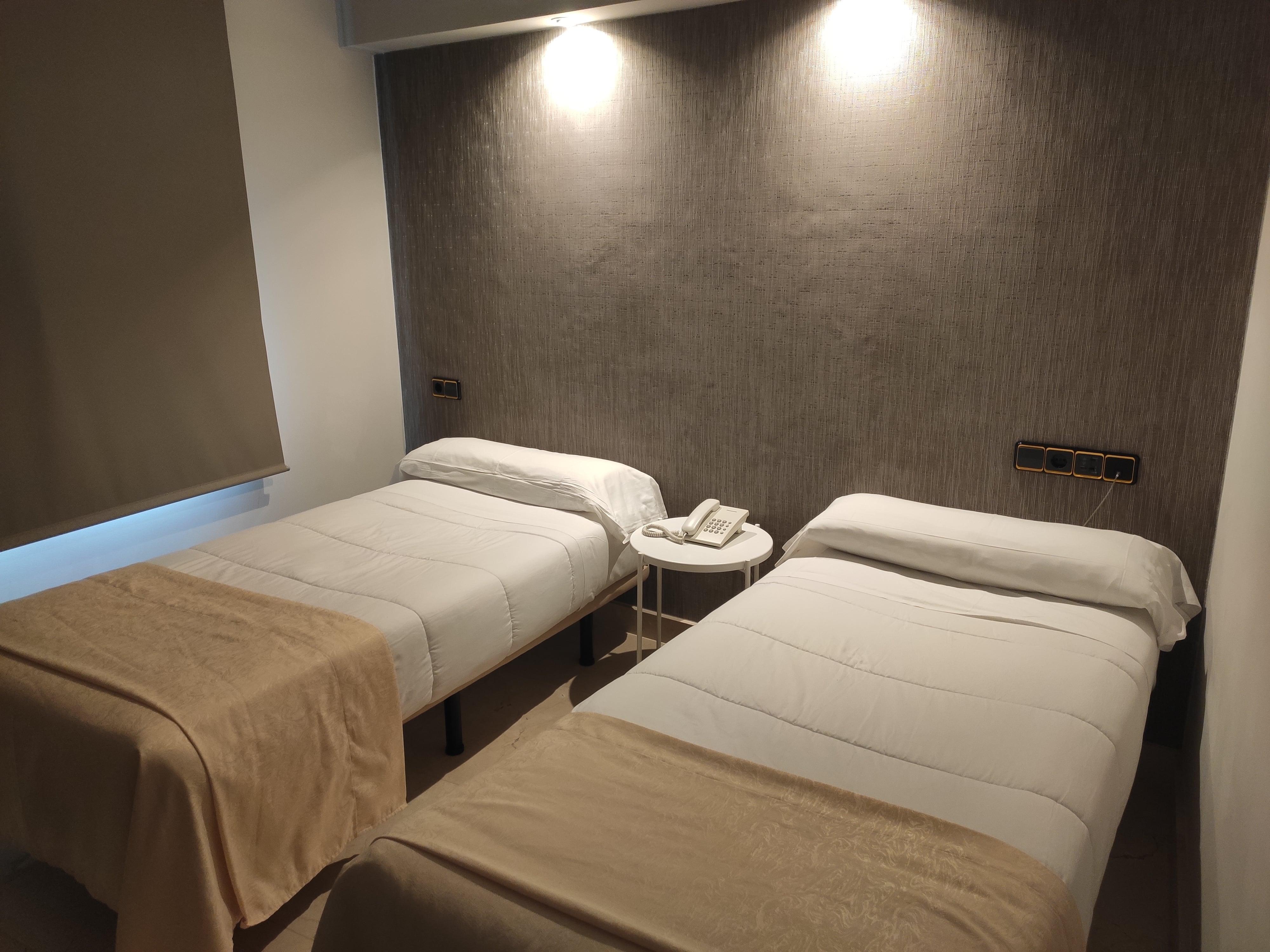 Hotel Ciudad De ナバルカルネロ エクステリア 写真